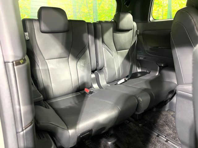 TOYOTA ALPHARD 2024