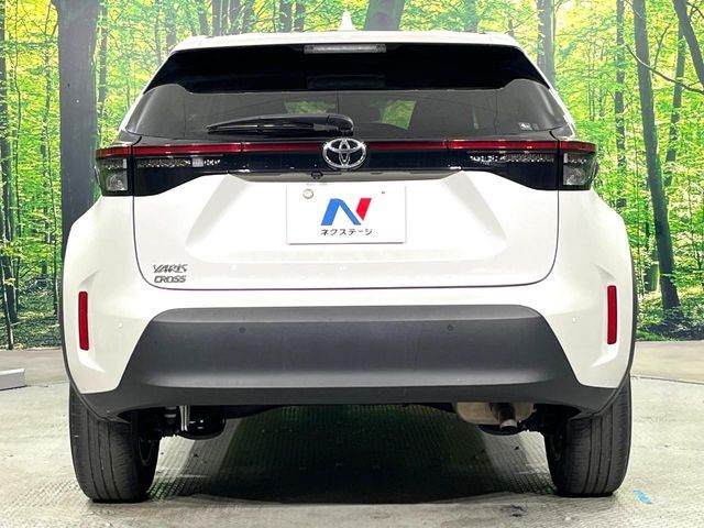 TOYOTA YARIS CROSS 2023