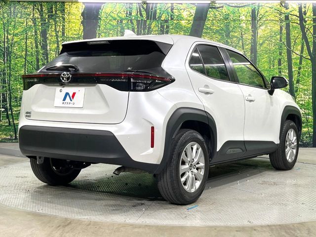 TOYOTA YARIS CROSS 2023