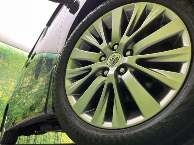 TOYOTA VELLFIRE 2012