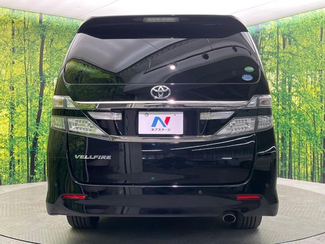 TOYOTA VELLFIRE 2012