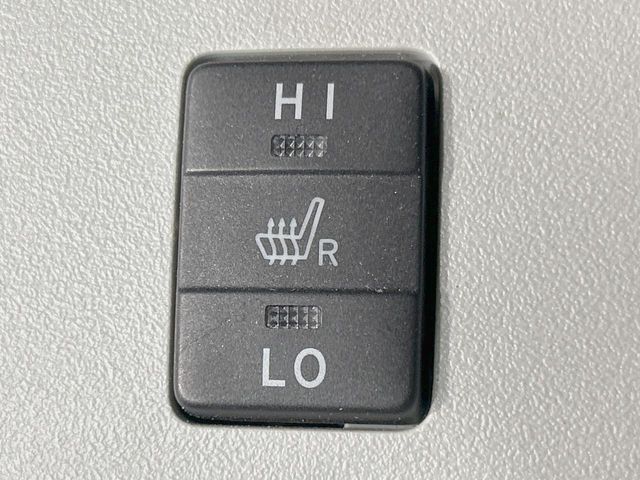 TOYOTA PRIUS PHV 2013