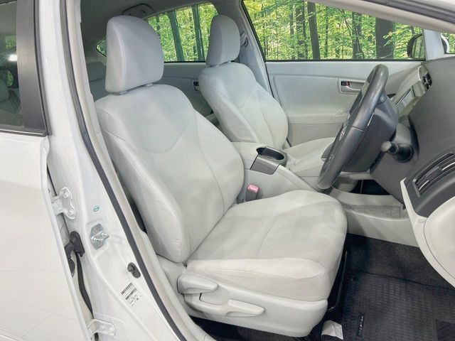 TOYOTA PRIUS PHV 2013