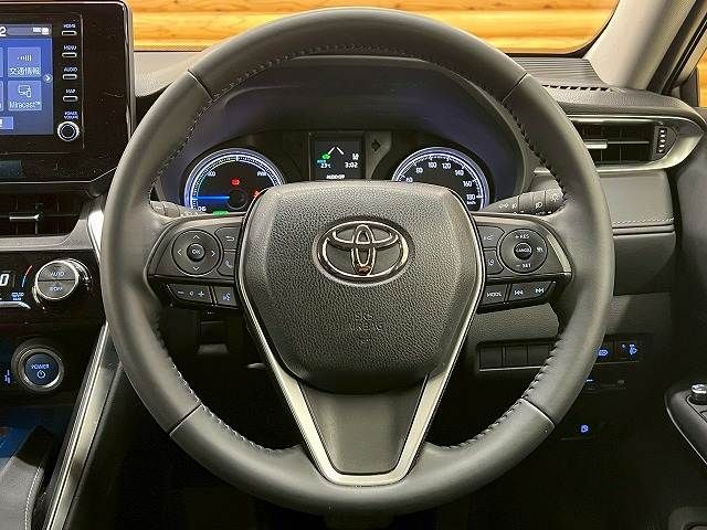 TOYOTA HARRIER HYBRID 2020