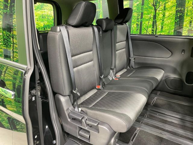 NISSAN SERENA  S-HYBRID 2019