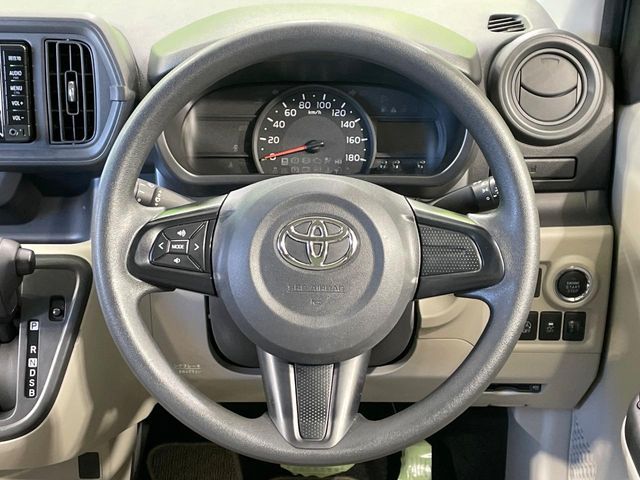 TOYOTA PASSO 2016