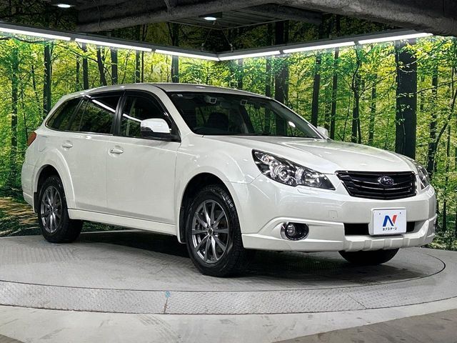 SUBARU LEGACY OUTBACK 2011