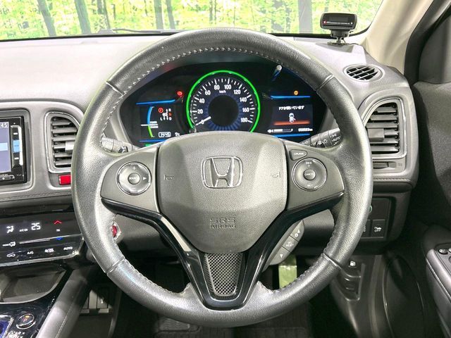 HONDA VEZEL HYBRID 2015