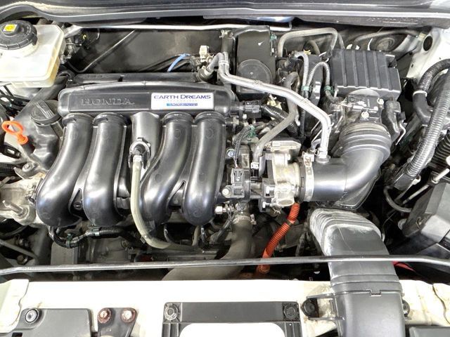 HONDA VEZEL HYBRID 2015