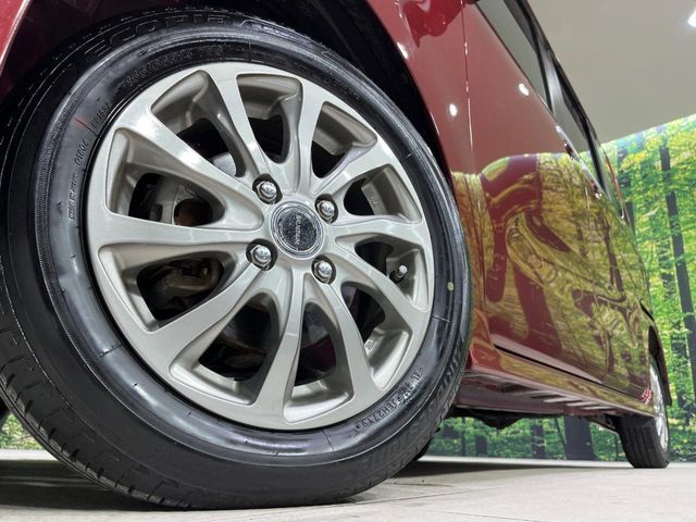 DAIHATSU TANTO CUSTOM 4WD 2019