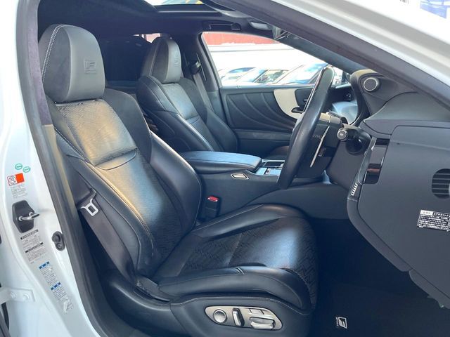 TOYOTA LEXUS LS500h 4WD 2017