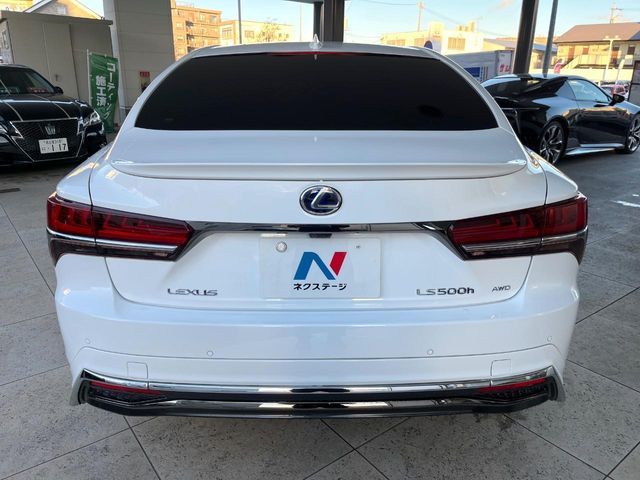 TOYOTA LEXUS LS500h 4WD 2017