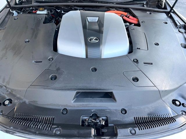 TOYOTA LEXUS LS500h 4WD 2017