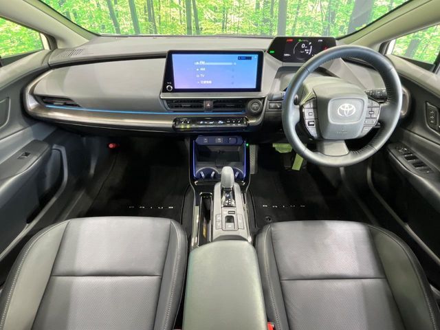 TOYOTA PRIUS 4WD 2023