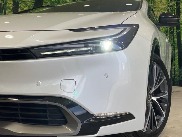 TOYOTA PRIUS 4WD 2023