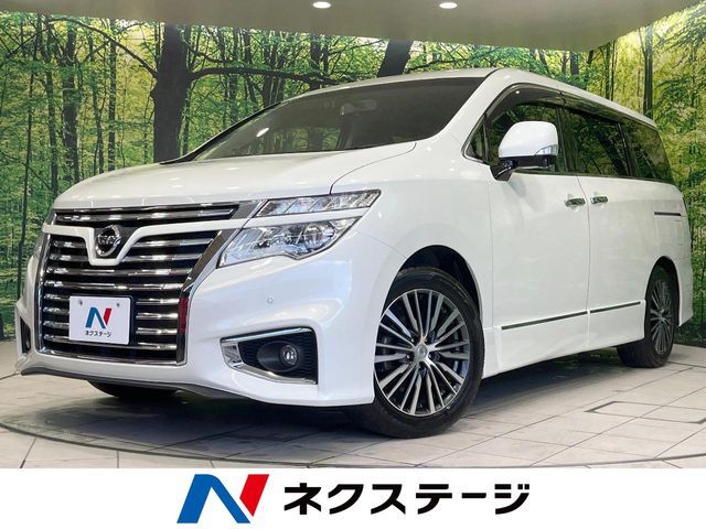 NISSAN ELGRAND  4WD 2014