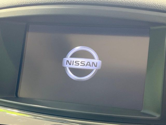 NISSAN ELGRAND  4WD 2014