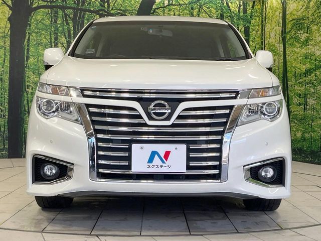 NISSAN ELGRAND  4WD 2014