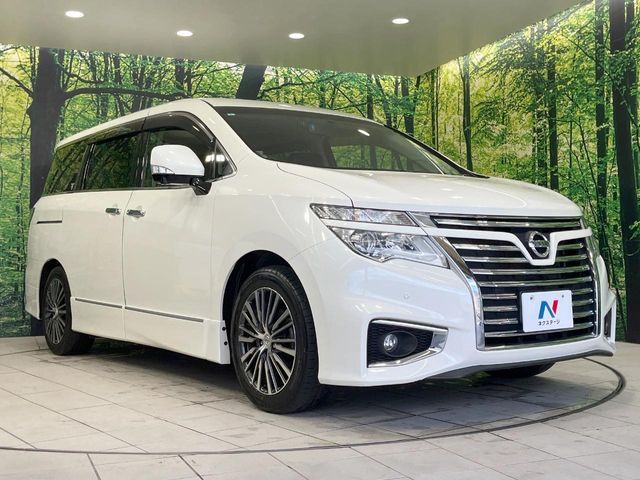 NISSAN ELGRAND  4WD 2014