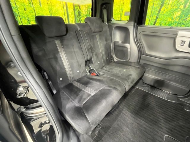 HONDA N BOX CUSTOM 2022