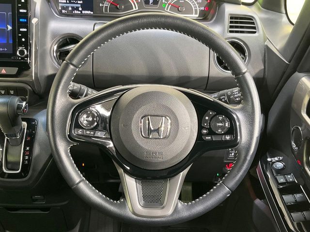 HONDA N BOX CUSTOM 2022