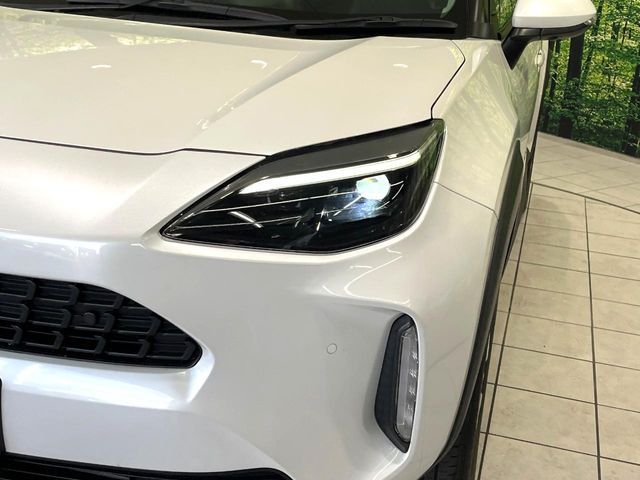 TOYOTA YARIS CROSS 2023