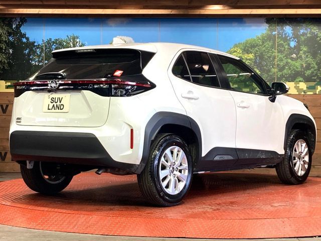 TOYOTA YARIS CROSS 2025