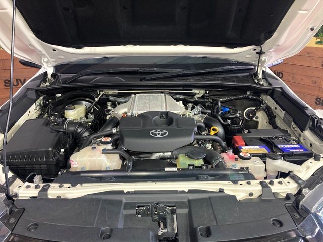 TOYOTA HILUX 4WD 2021