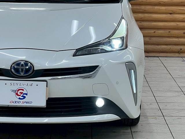 TOYOTA PRIUS 2019
