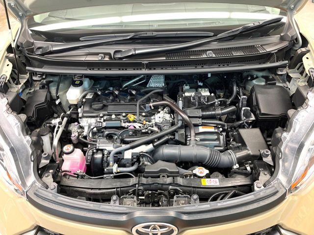 TOYOTA SIENTA HYBRID 2022