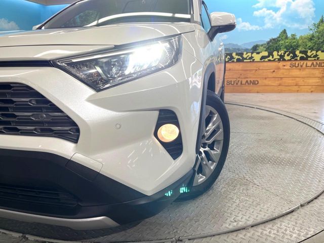 TOYOTA RAV4 4WD 2020