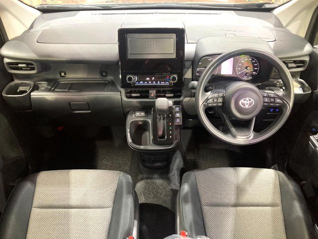 TOYOTA SIENTA HYBRID 2025