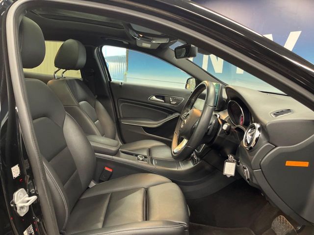 MERCEDES BENZ MERCEDES BENZ GLA class 2017