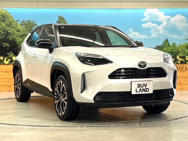 TOYOTA YARIS CROSS 2025