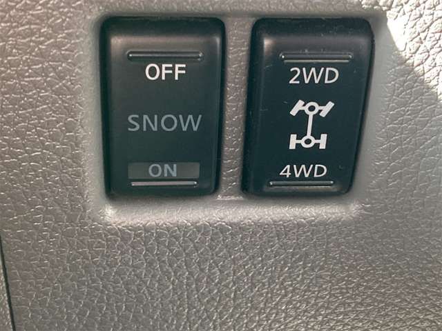 NISSAN NV350 CARAVAN 4WD 2020