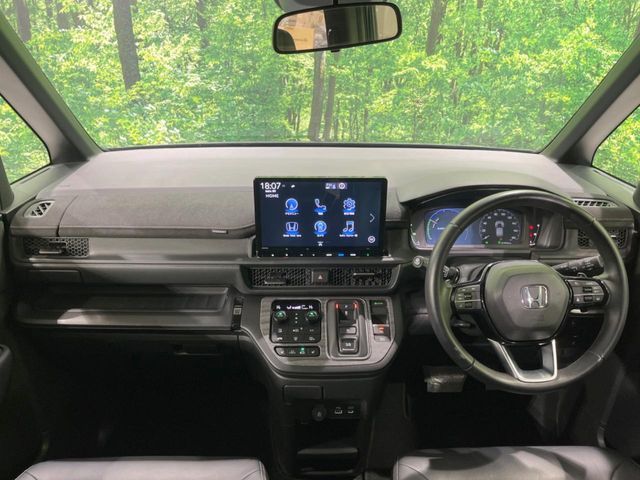 HONDA STEPWAGON e:HEV SPADA 2023