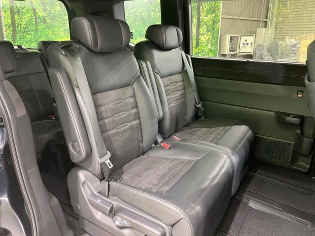 HONDA STEPWAGON e:HEV SPADA 2023