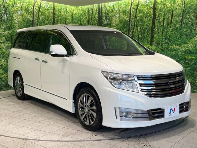 NISSAN ELGRAND 2010