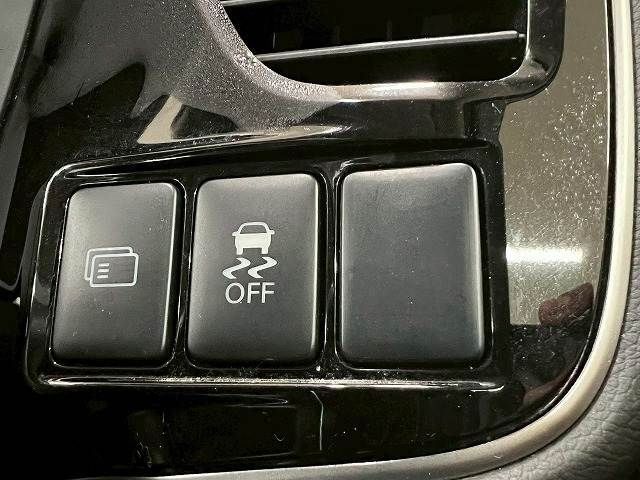 MITSUBISHI OUTLANDER 4WD 2015