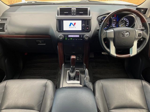 TOYOTA LANDCRUISER PRADO 2017