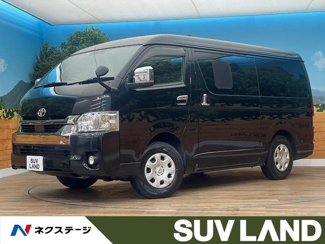 TOYOTA HIACE van 4WD 2022