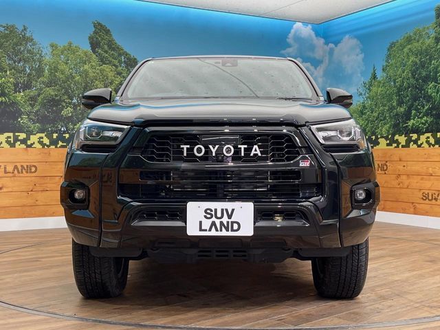 TOYOTA HILUX 4WD 2023