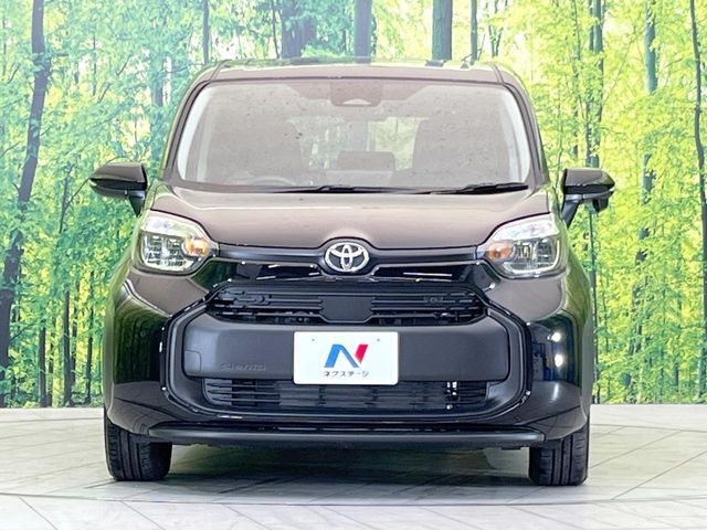 TOYOTA SIENTA HYBRID 2025