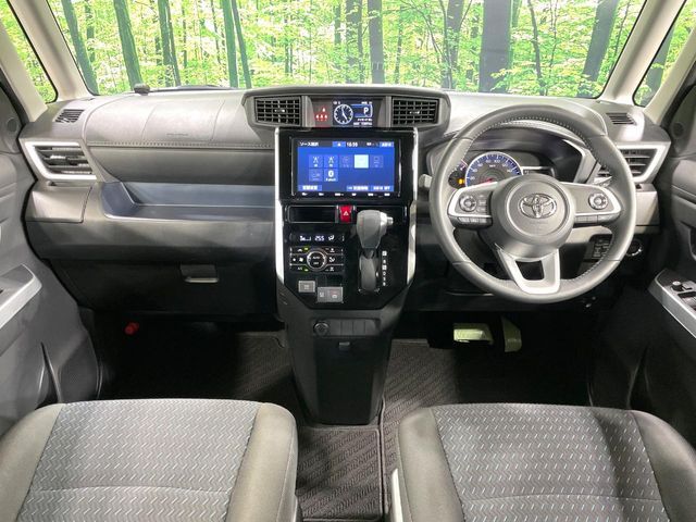 TOYOTA ROOMY 2021