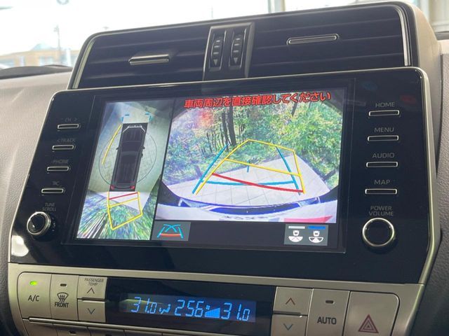 TOYOTA LANDCRUISER PRADO 2022