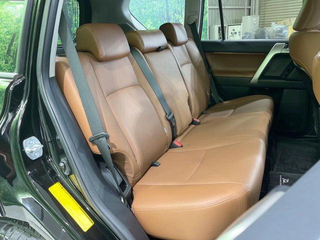 TOYOTA LANDCRUISER PRADO 2022