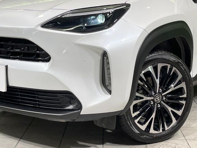 TOYOTA YARIS CROSS HYBRID 2025