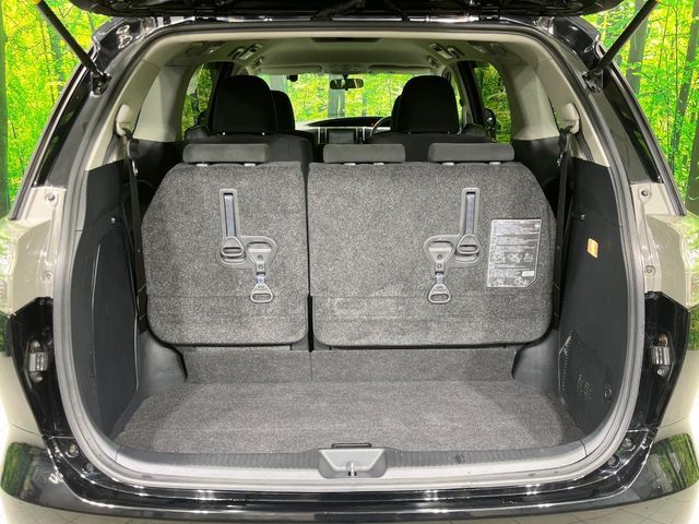 TOYOTA ESTIMA  4WD 2013