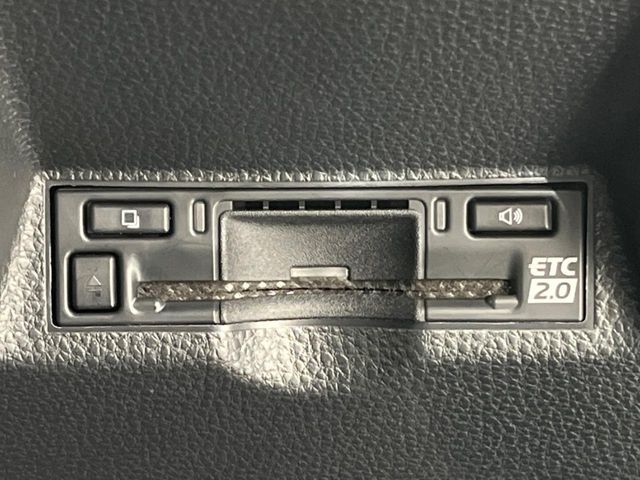 TOYOTA YARIS CROSS HYBRID 2025