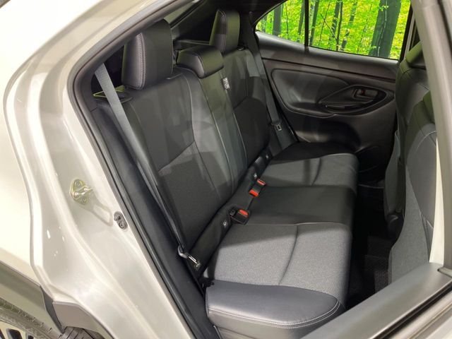 TOYOTA YARIS CROSS HYBRID 2025